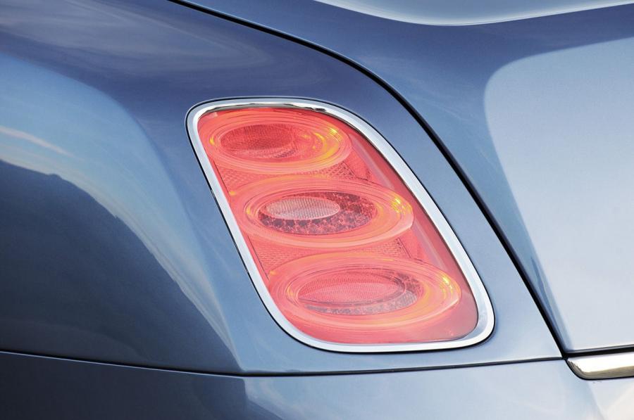  Bentley Mulsanne 2011 года  (фото 44 из 70)